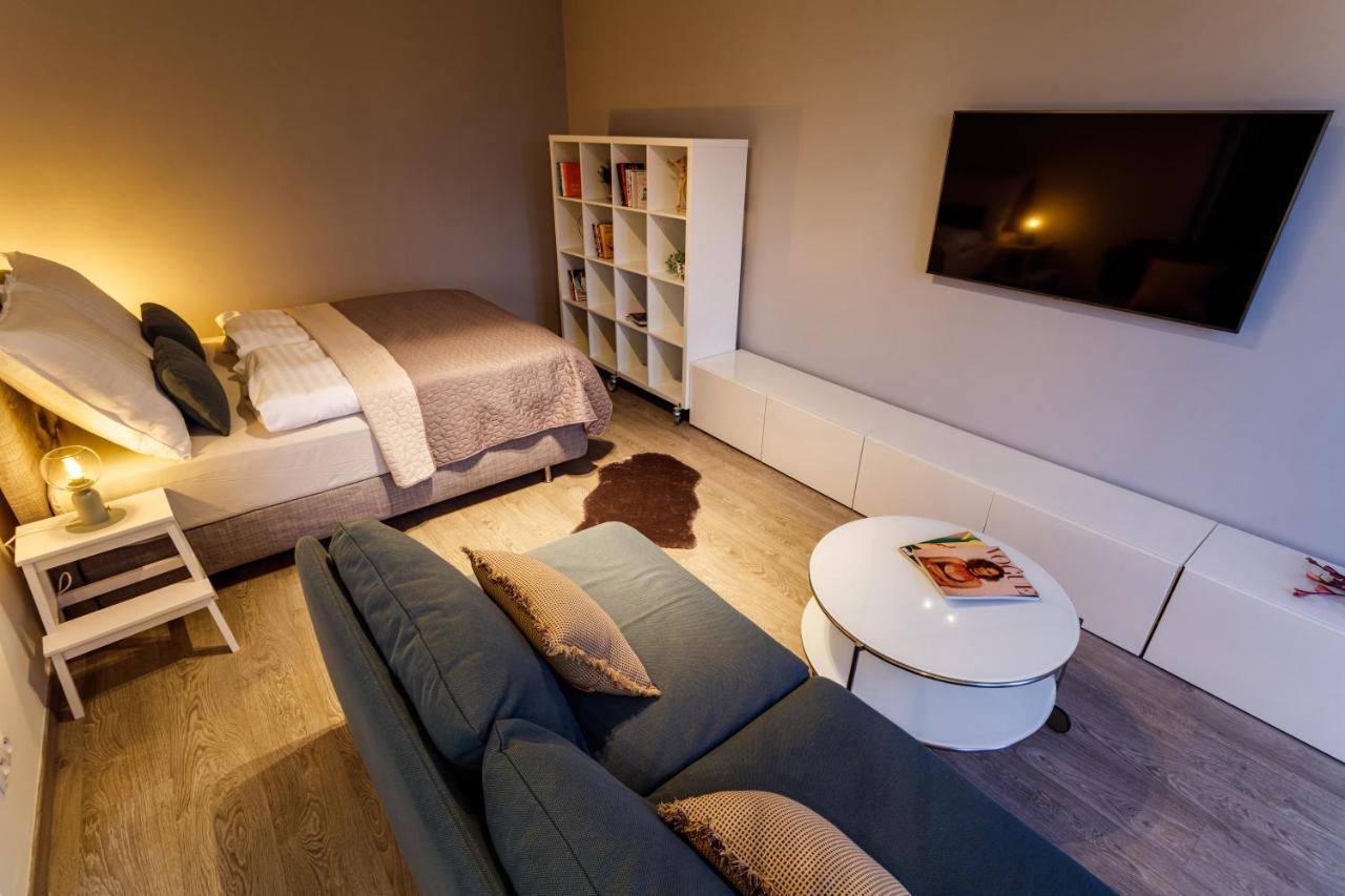 Golden Apartments Rezidence Nova Karolina Ii. Ostrava Extérieur photo